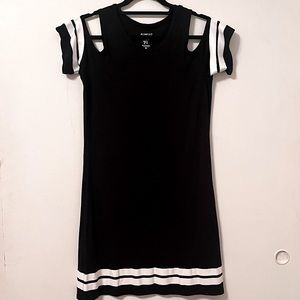 Almost Famous Black & White Cold Shoulder Dress
